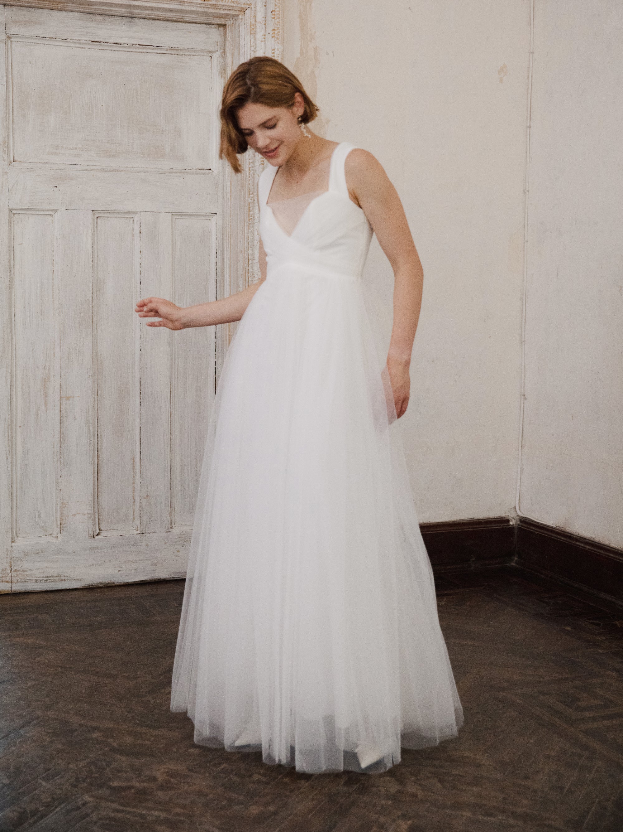 Simple Tulle Wedding Dress