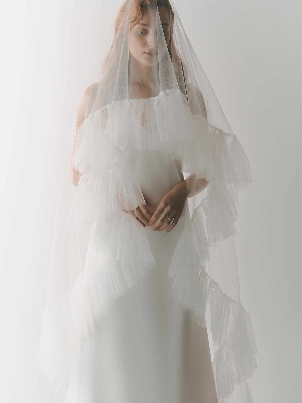 Ruffle Edge Bridal Veil