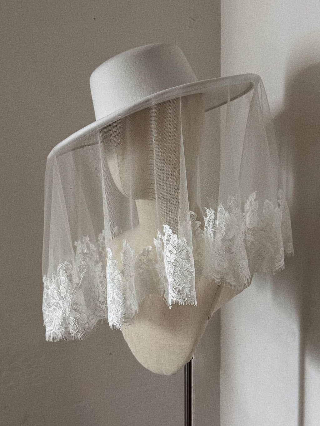 Bridal Hat with Lace Trim Veil - Straw Hat