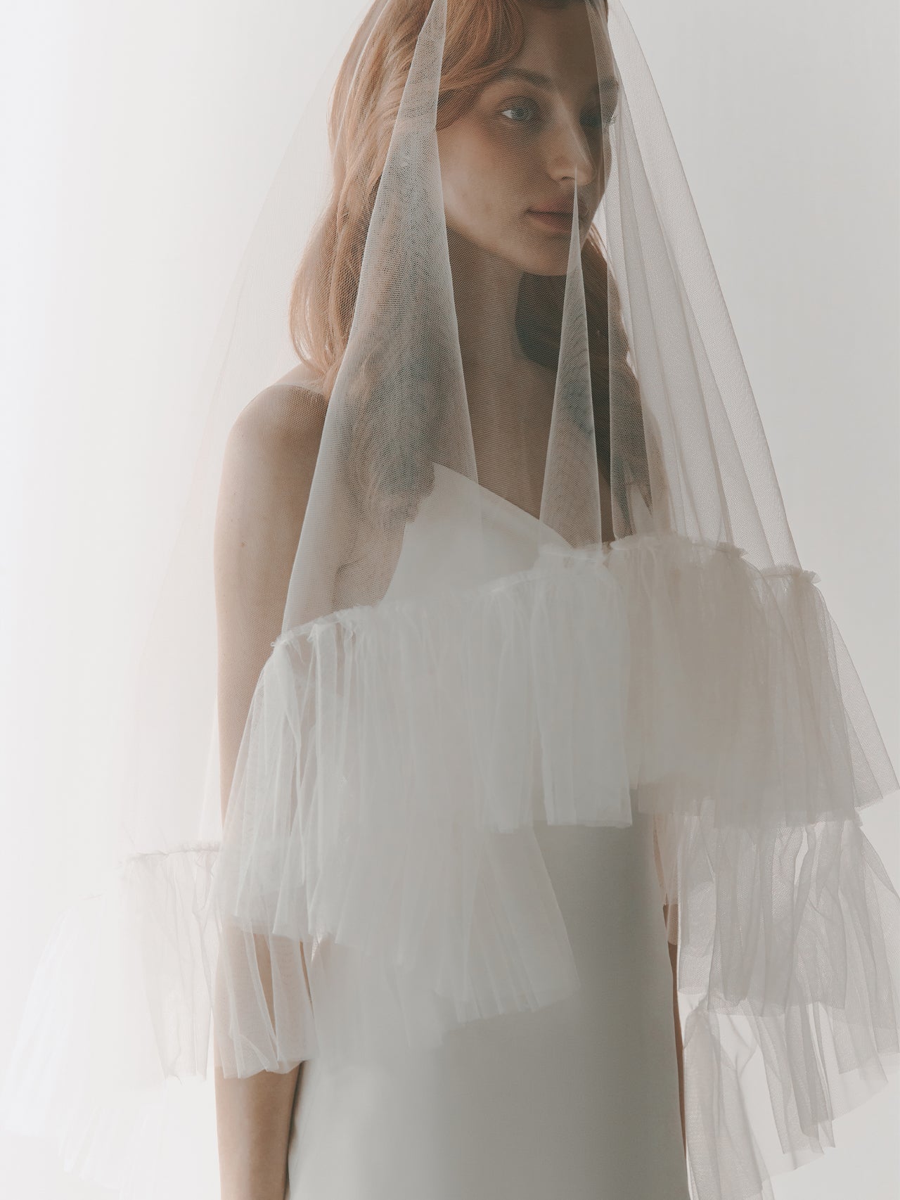 Ruffle Edge Bridal Veil