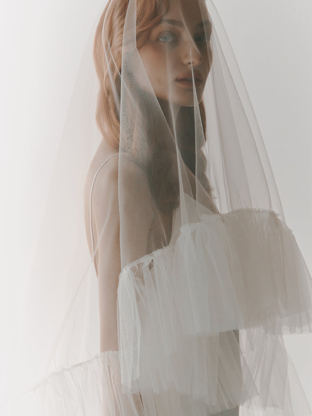 Ruffle Edge Bridal Veil