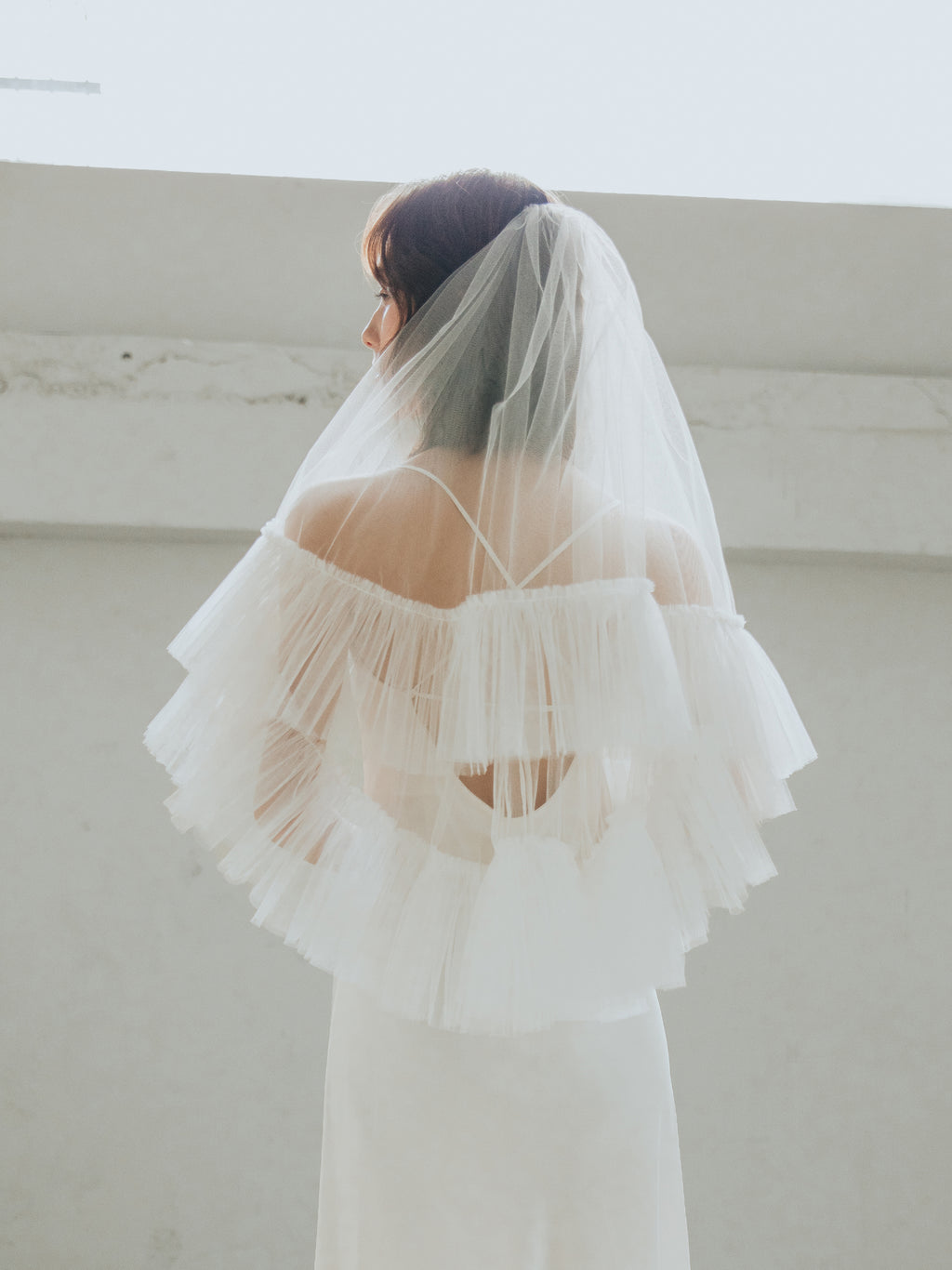 Ruffle Edge Statement Bridal Veil