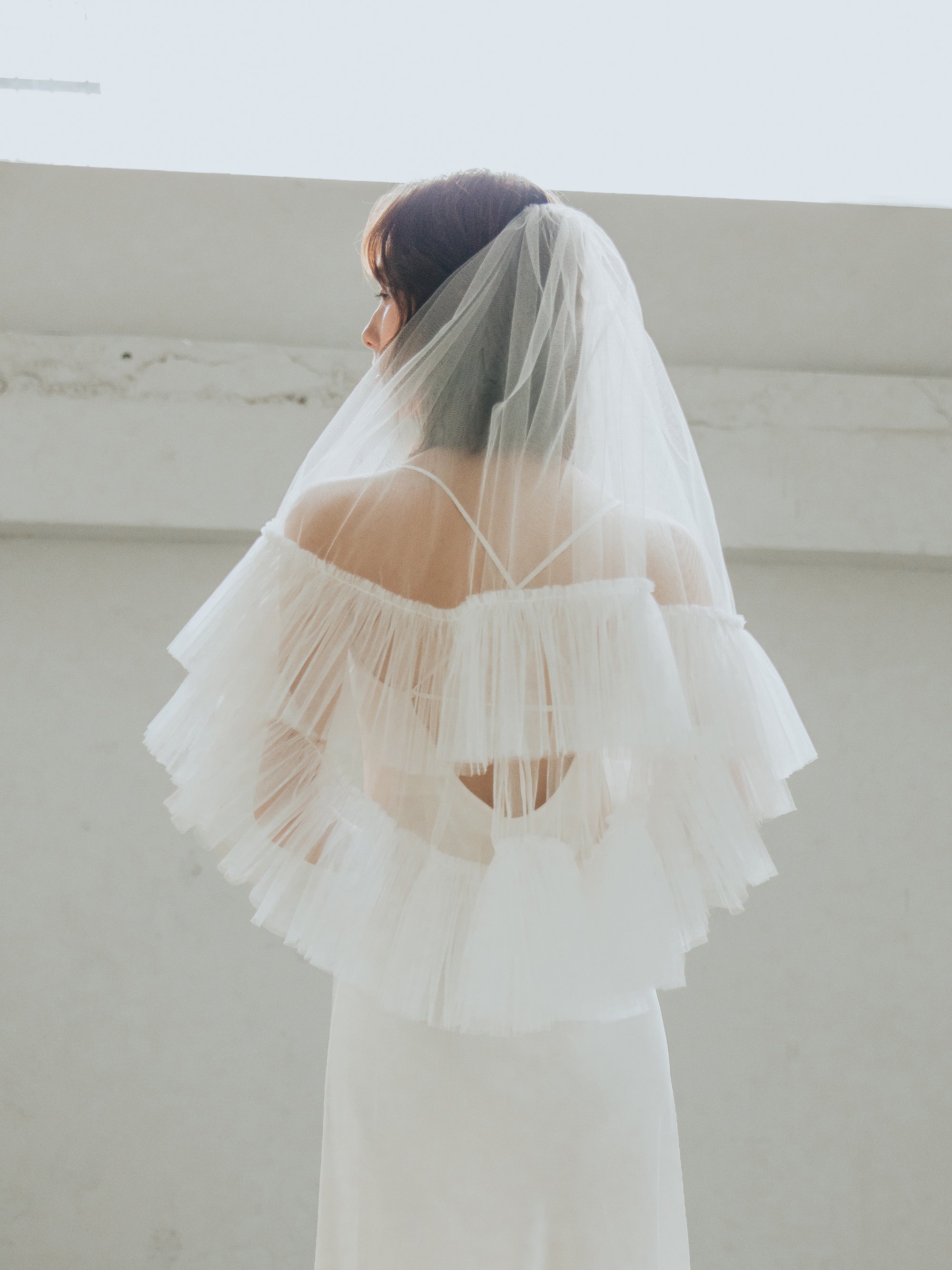 Ruffle Edge Statement Bridal Veil
