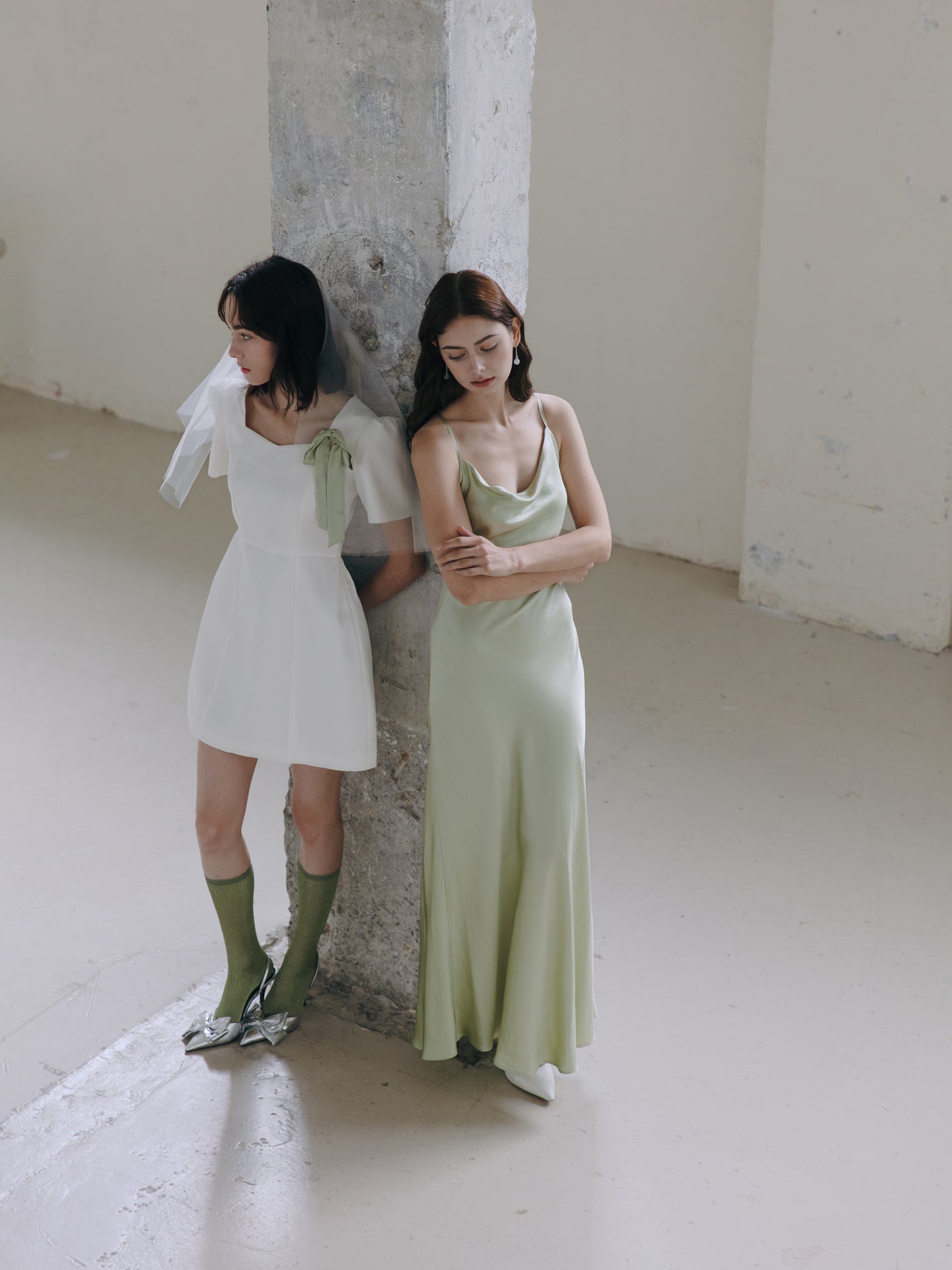 Short Veil with Green Bows