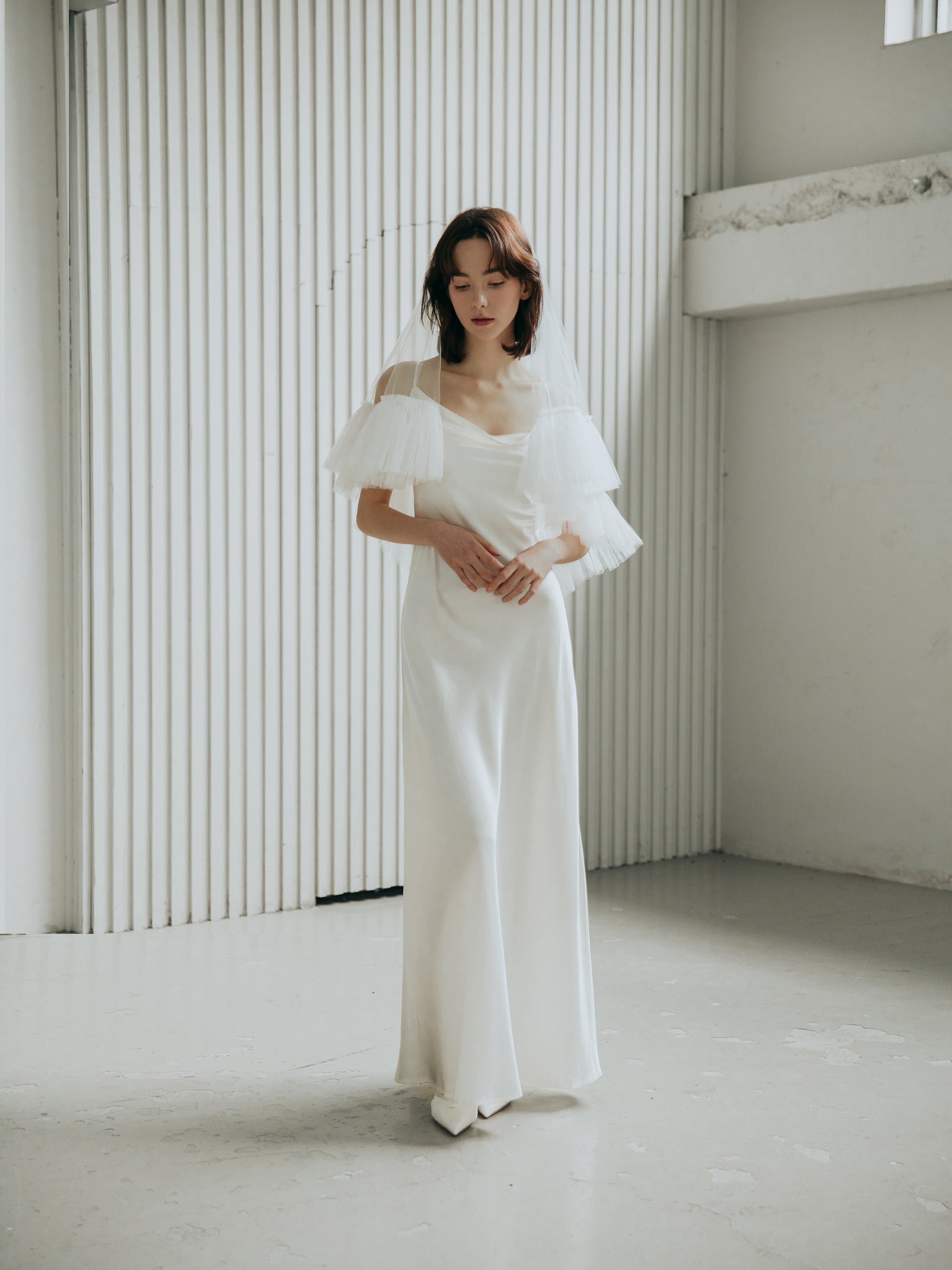 Ruffle Edge Statement Bridal Veil