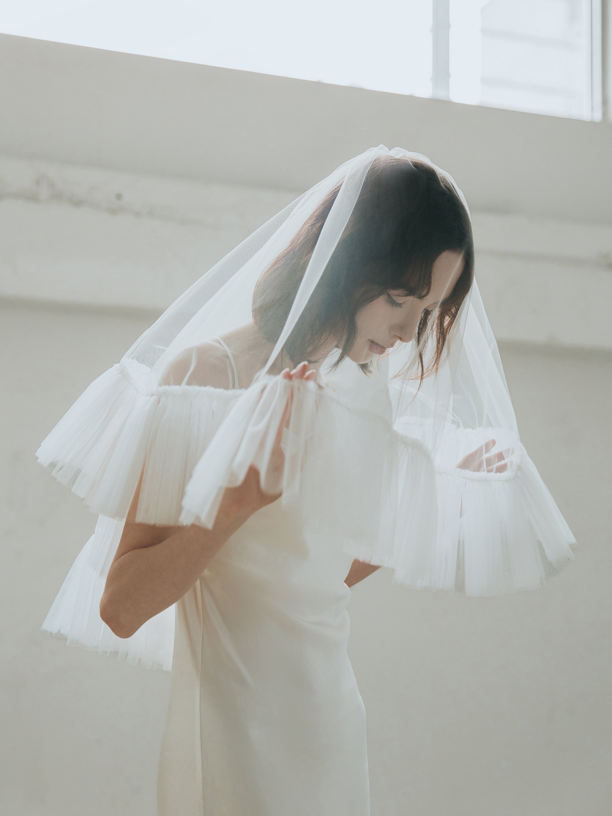 Ruffle Edge Statement Bridal Veil