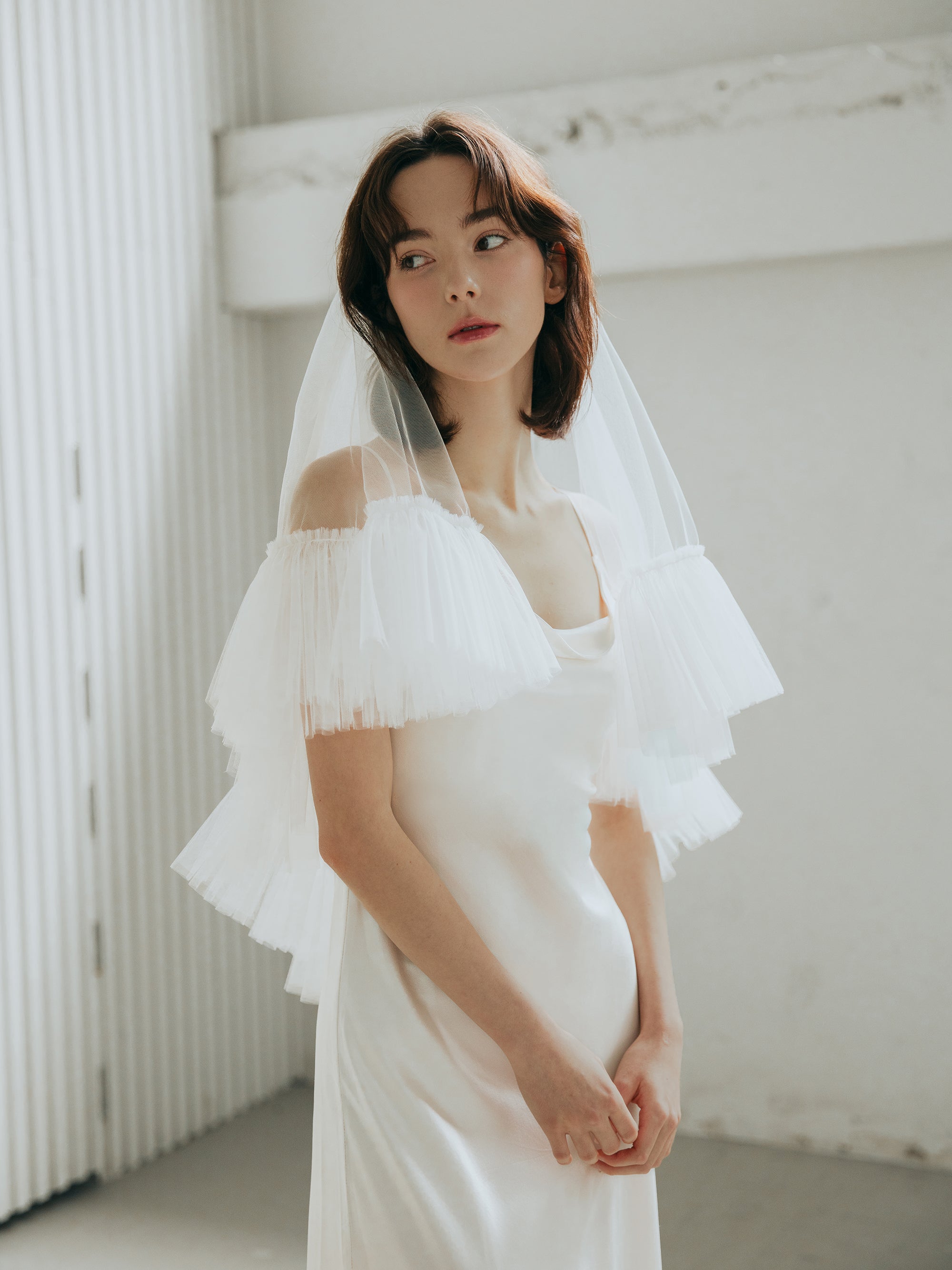 Ruffle Edge Statement Bridal Veil