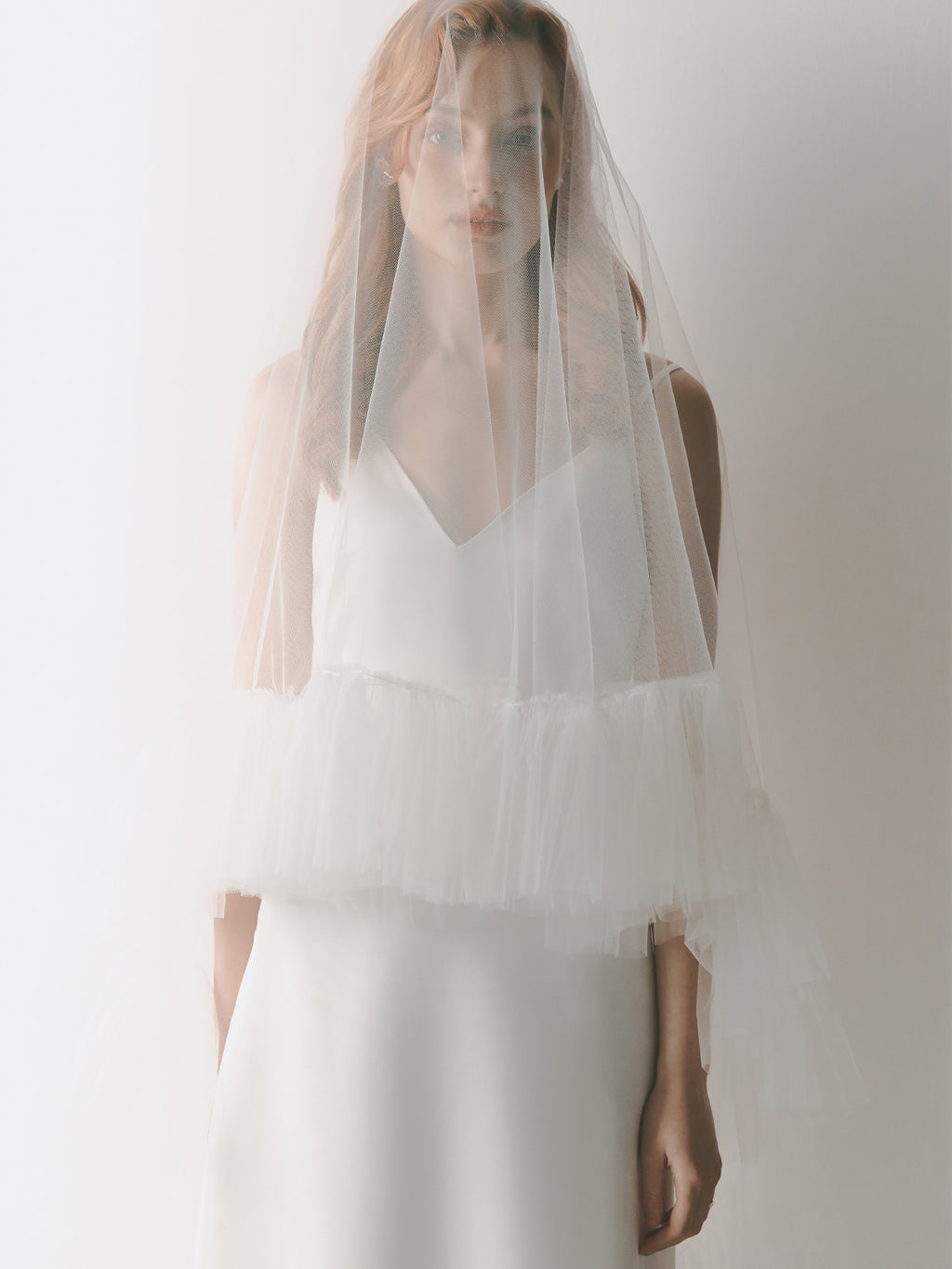 Ruffle Edge Bridal Veil