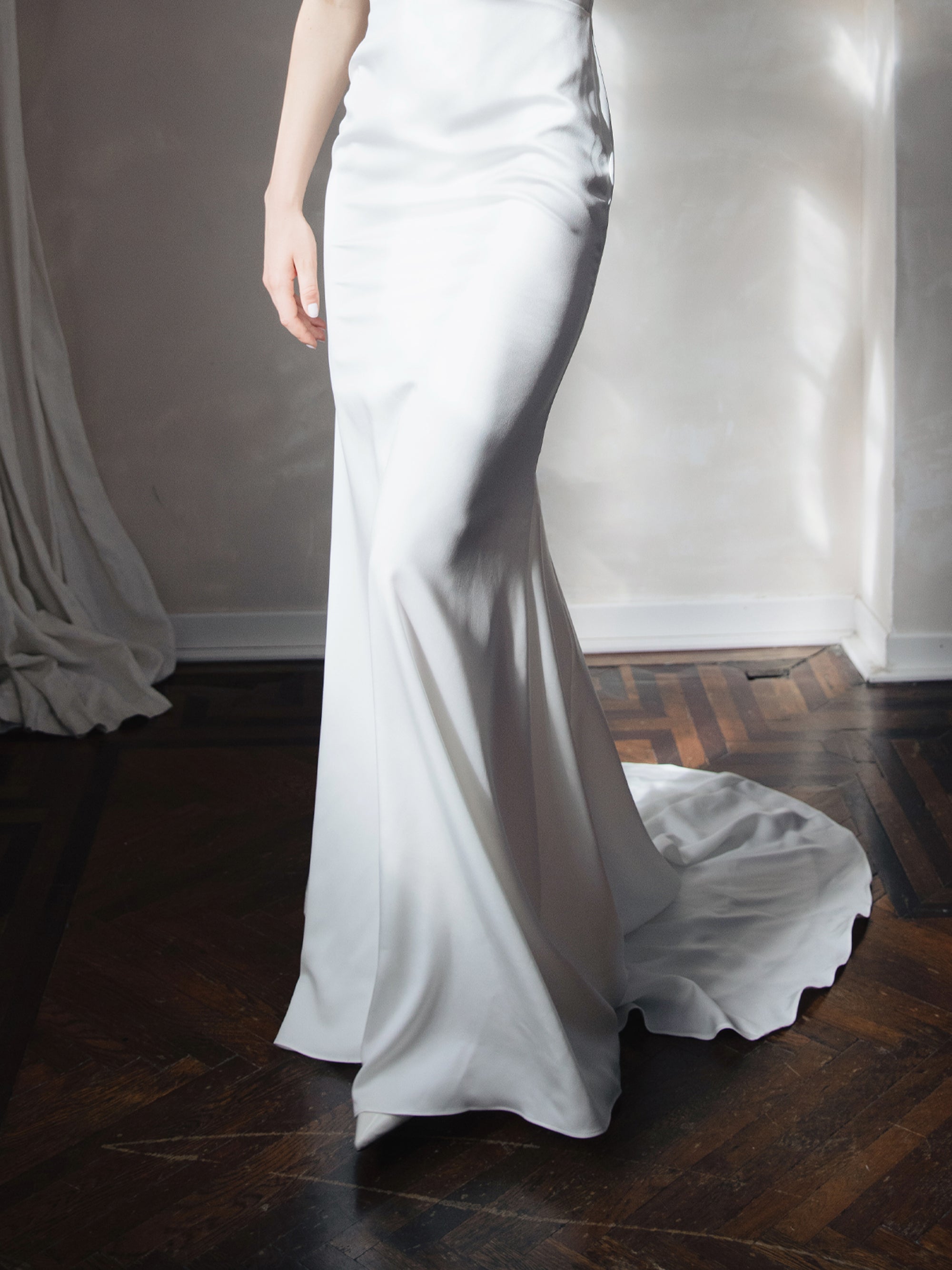 Minimalist Halter Wedding Dress
