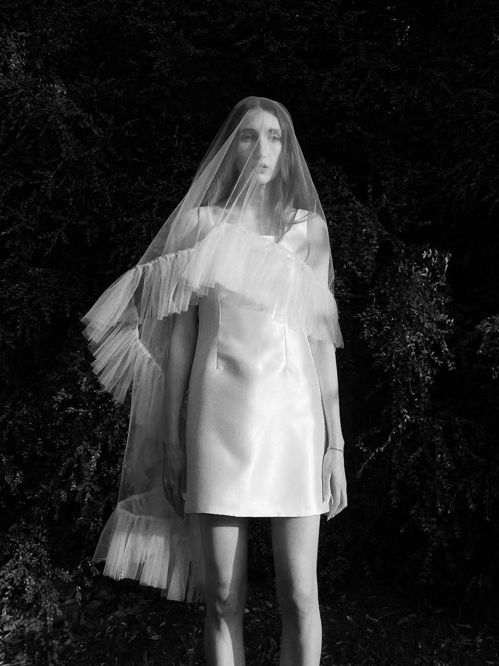Ruffle Edge Bridal Veil