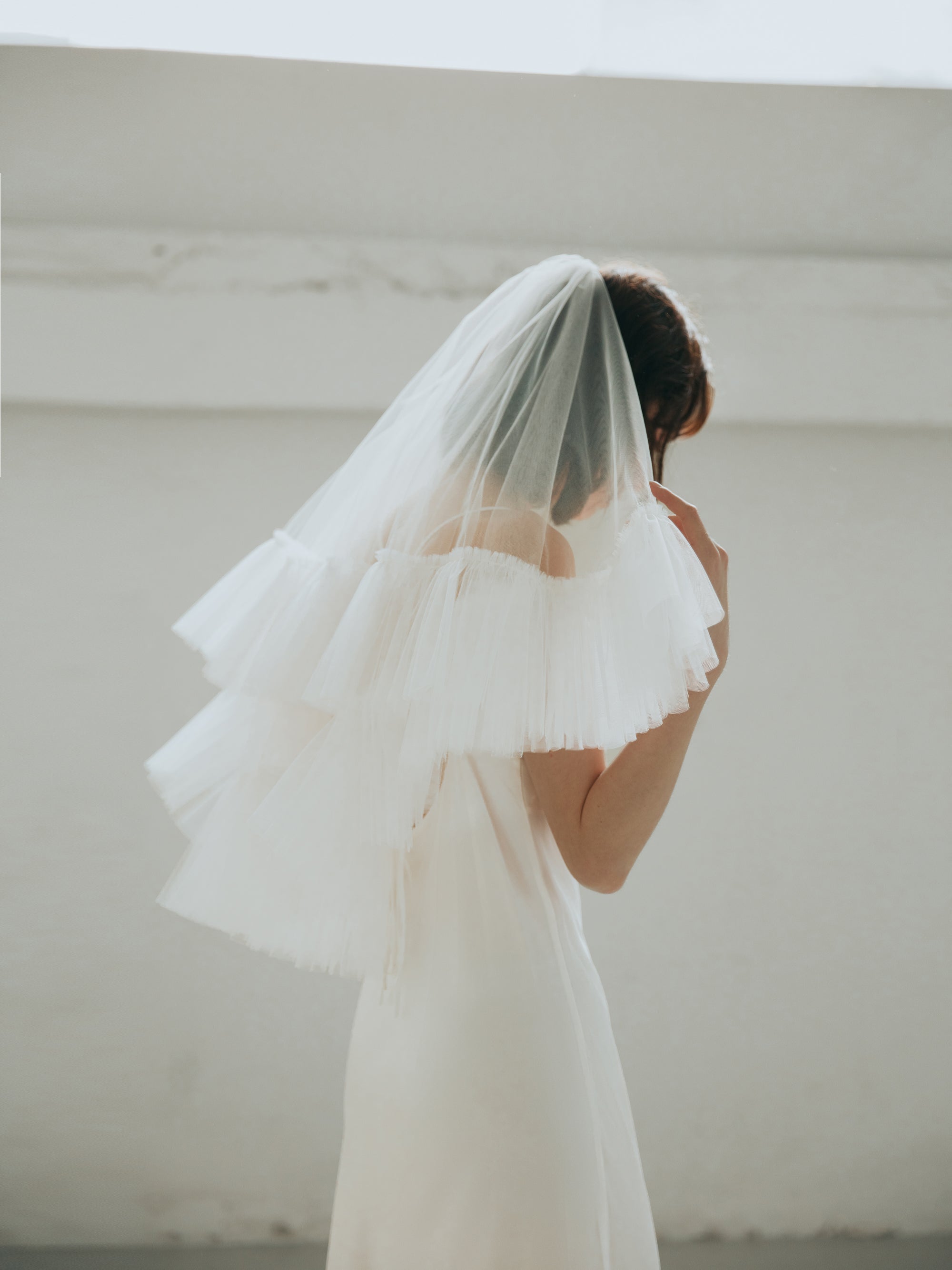 Ruffle Edge Statement Bridal Veil